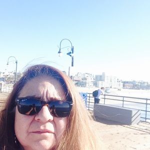 Meet your Posher, Victoria